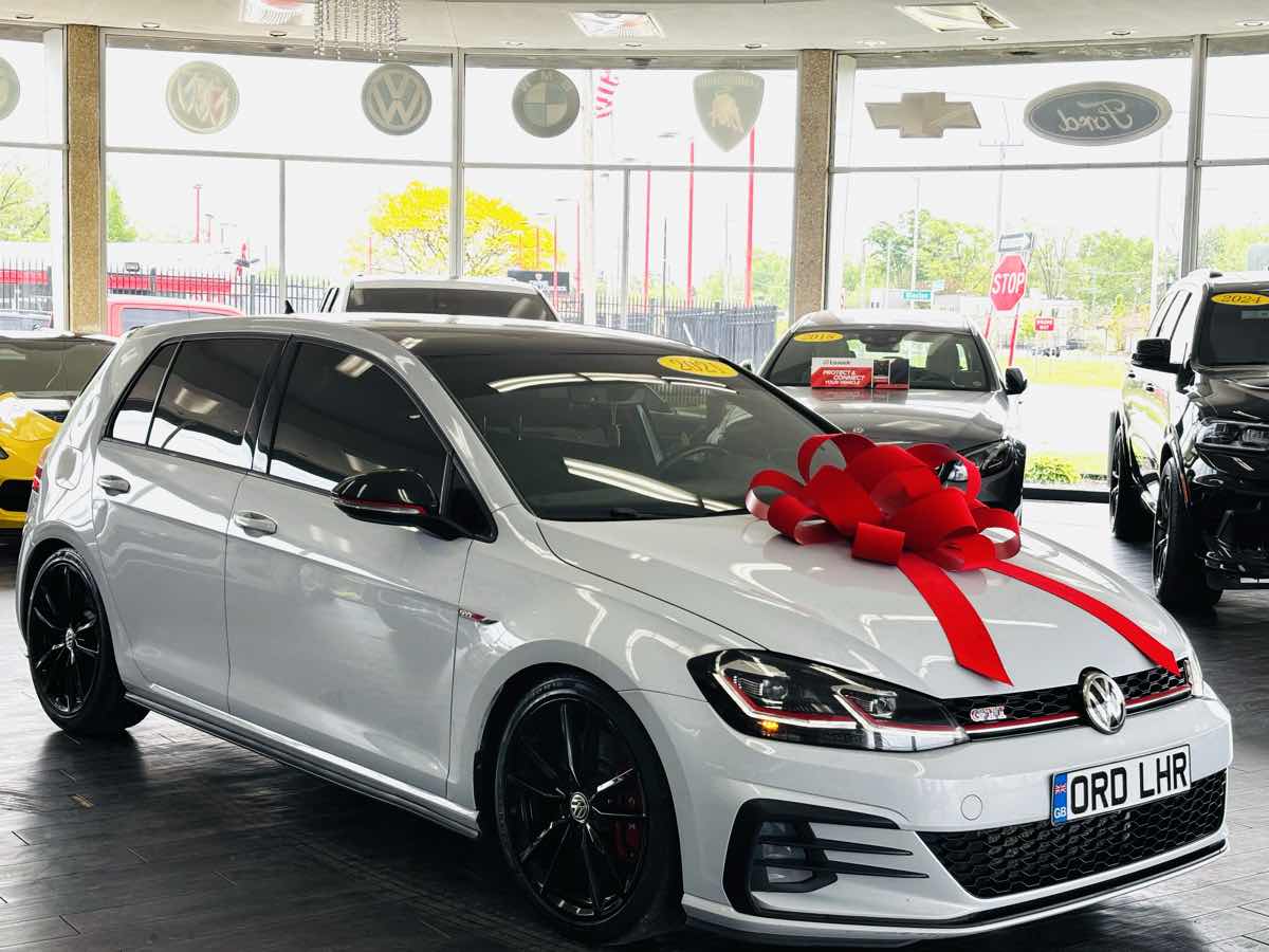 2021 Volkswagen Golf GTI 2.0T SE 4-door DSG's photo