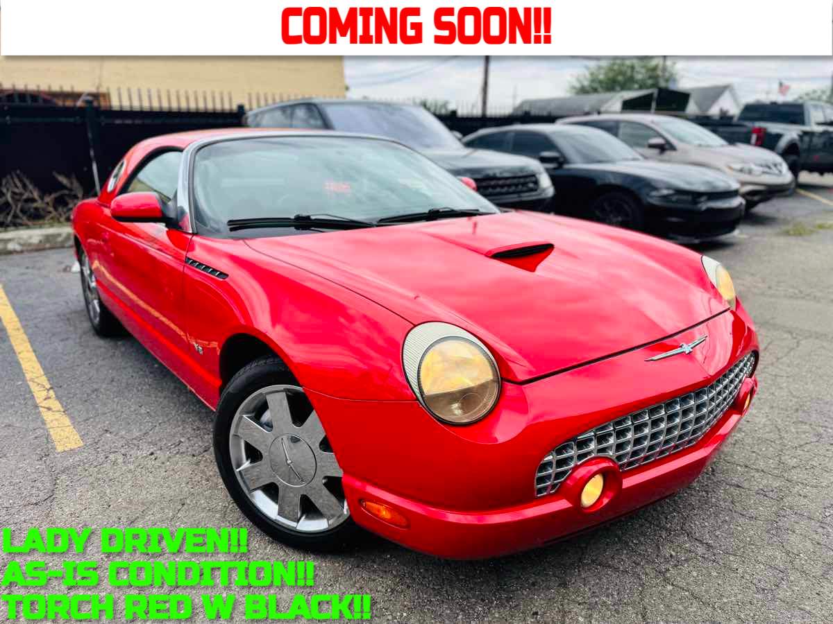 2002 Ford Thunderbird Deluxe's photo