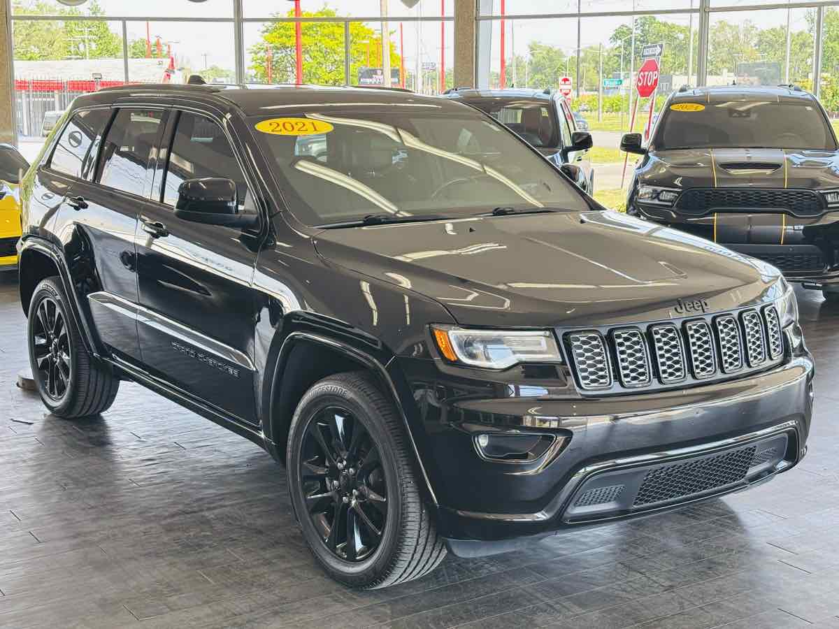 2021 Jeep Grand Cherokee Laredo X 4WD's photo