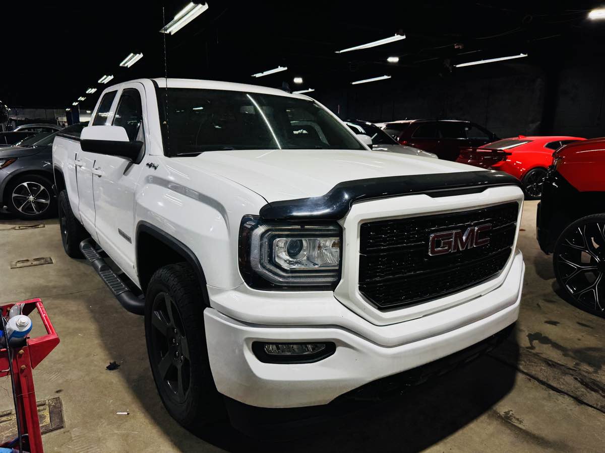2019 GMC Sierra 4WD Double Cab Standard Box's photo