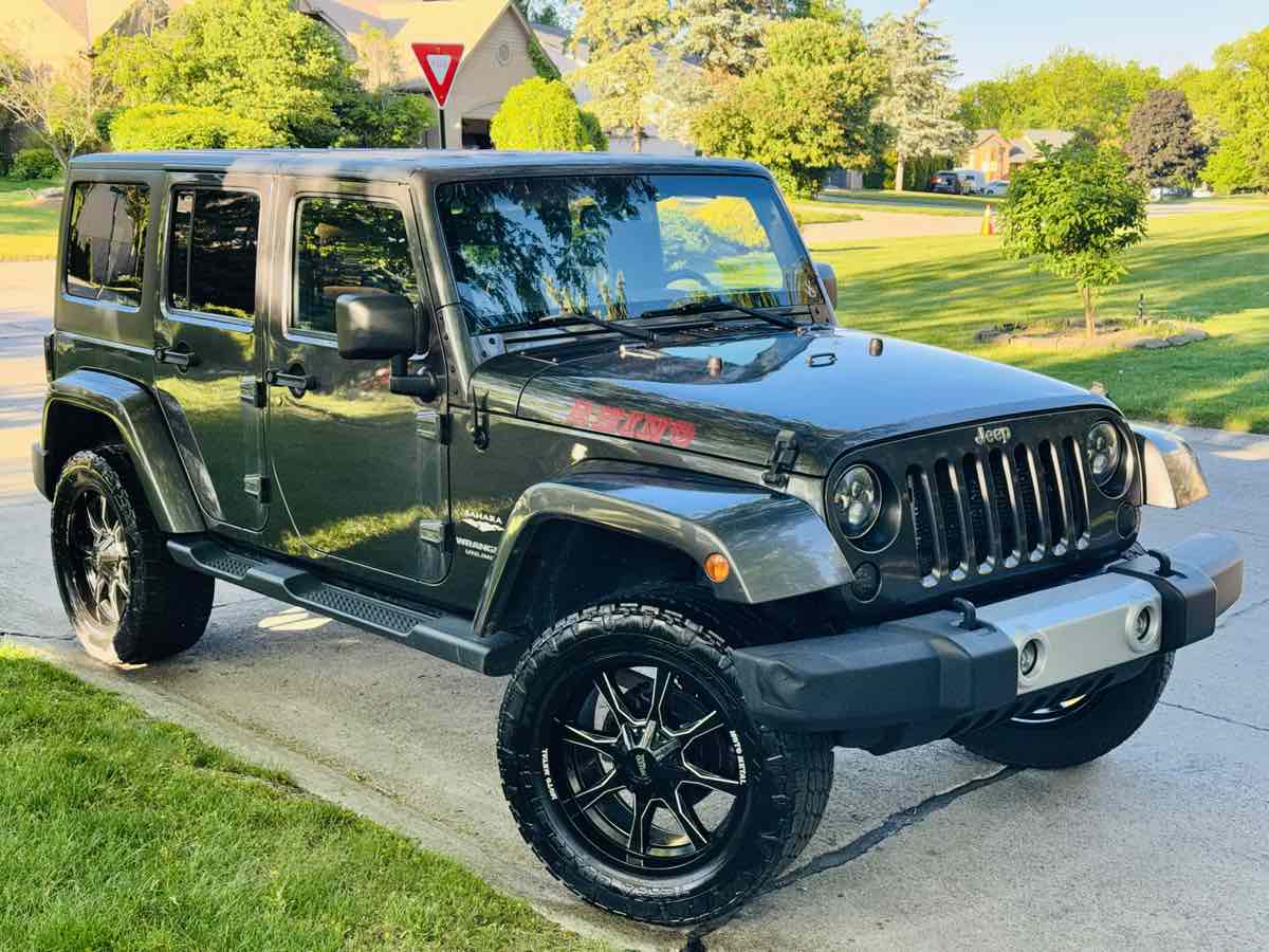 2014 Jeep Wrangler Sahara's photo