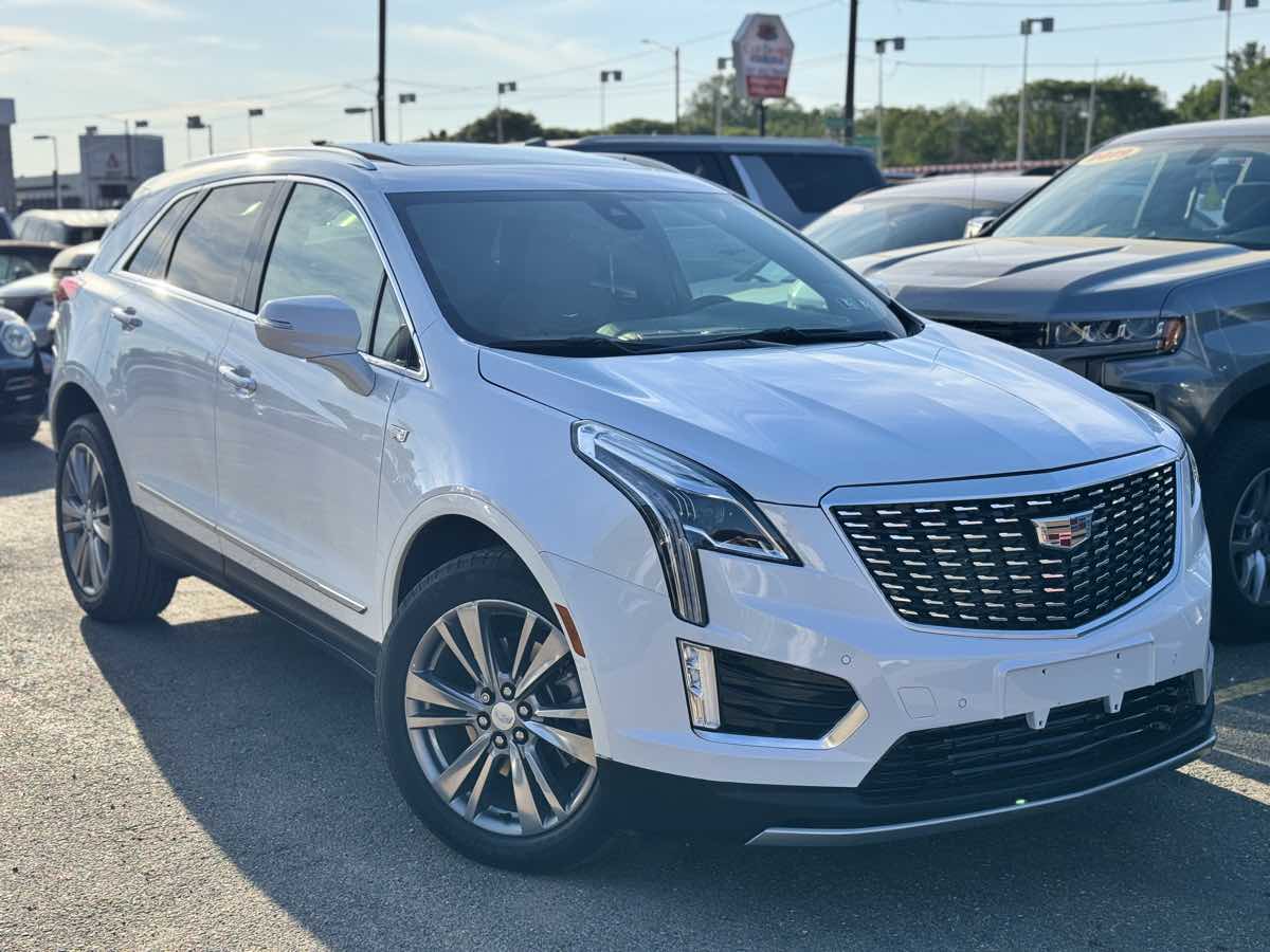 2024 Cadillac XT5 AWD Premium Luxury's photo