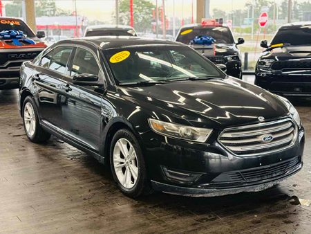 2015 Ford Taurus SEL