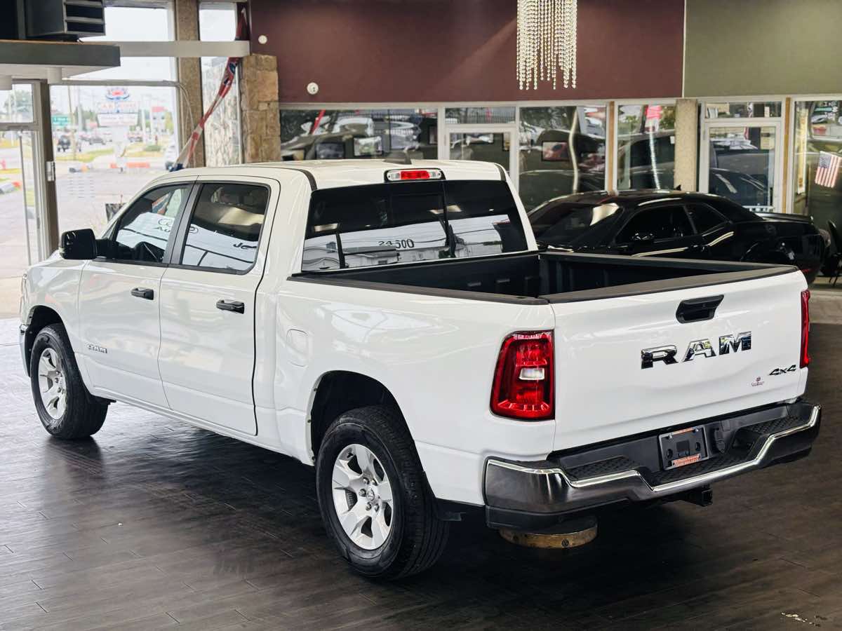 2025 RAM Ram 1500 Pickup Tradesman - Photo 14