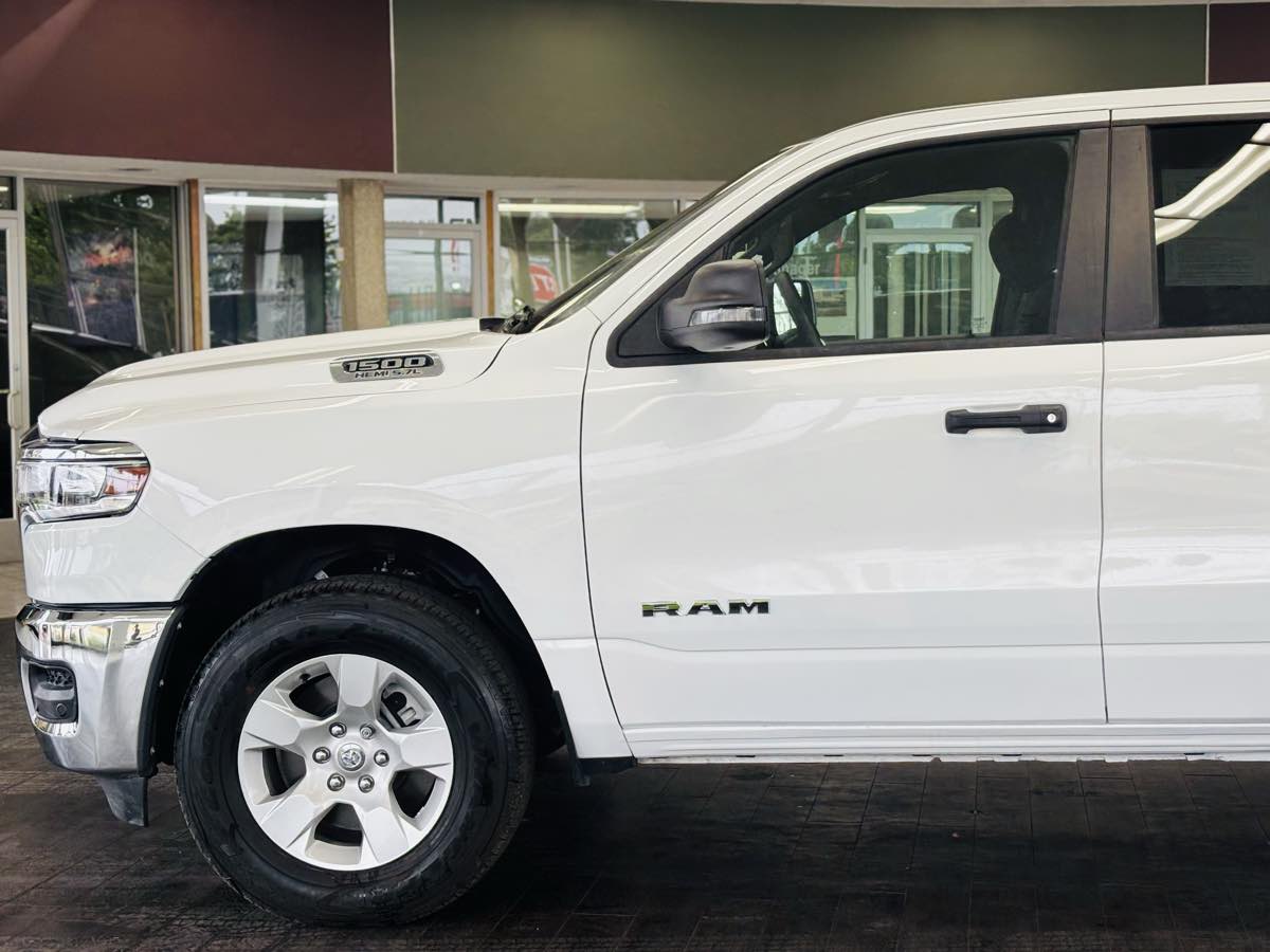 2025 RAM Ram 1500 Pickup Tradesman - Photo 16