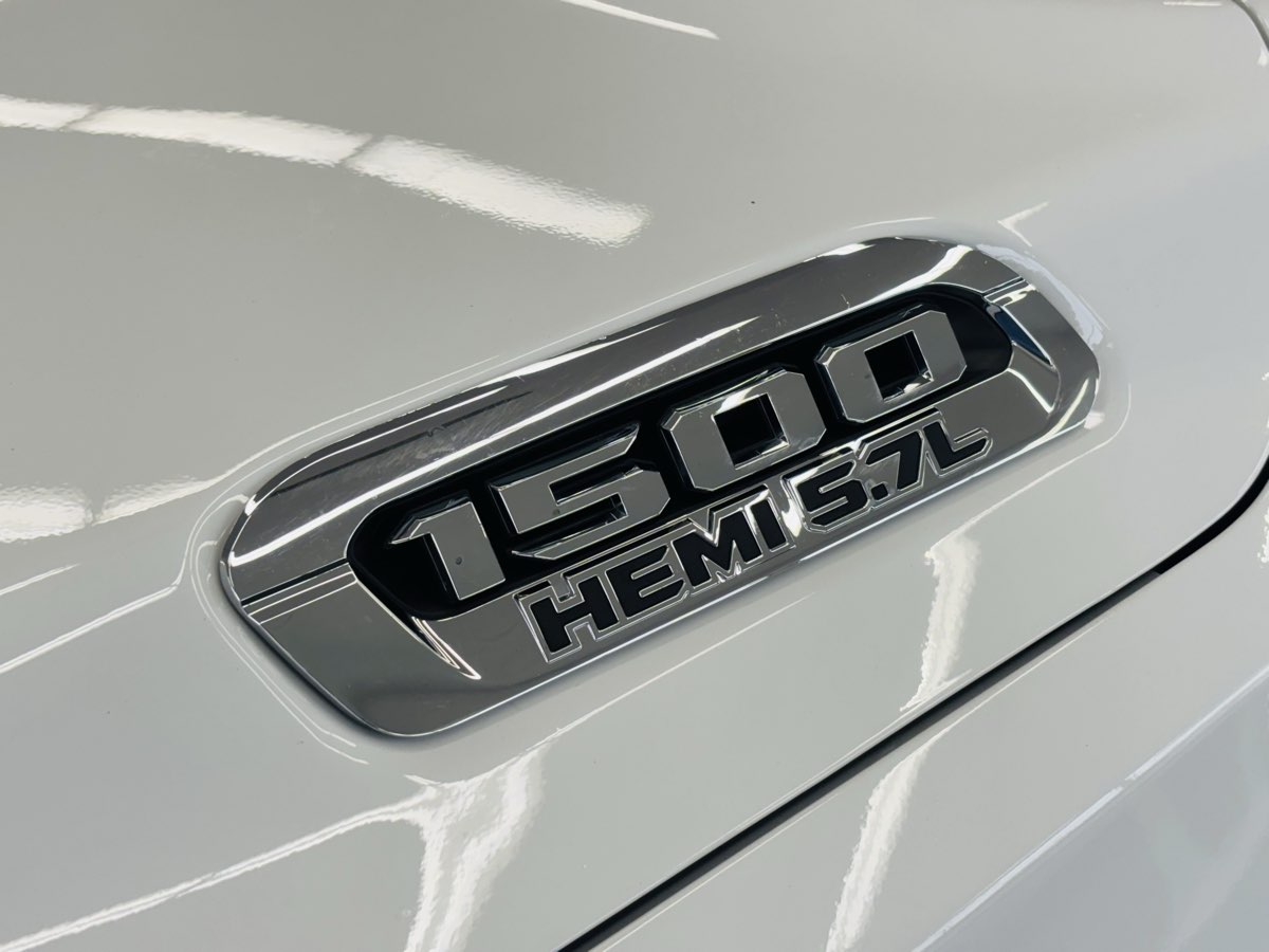 2025 RAM Ram 1500 Pickup Tradesman - Photo 17