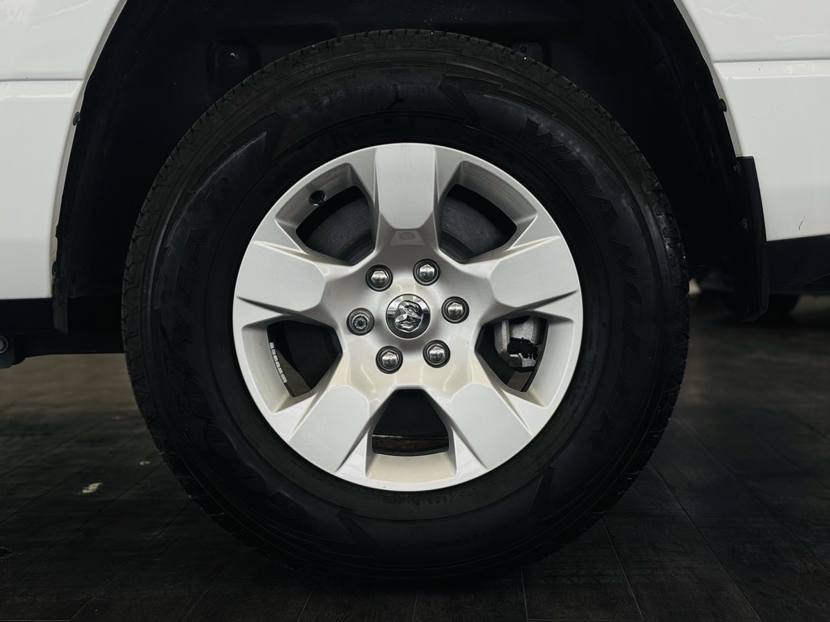 2025 RAM Ram 1500 Pickup Tradesman - Photo 28