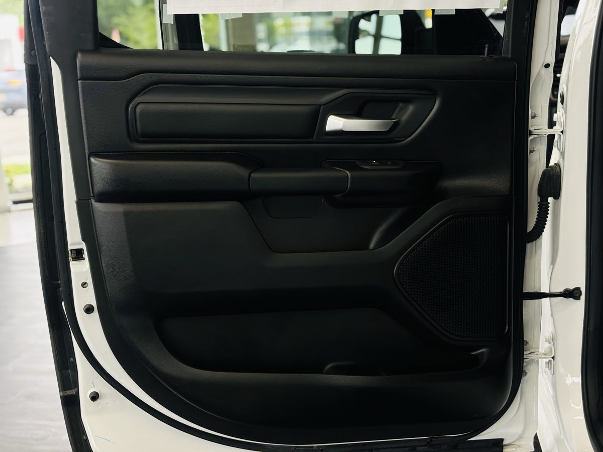 2025 RAM Ram 1500 Pickup Tradesman - Photo 34