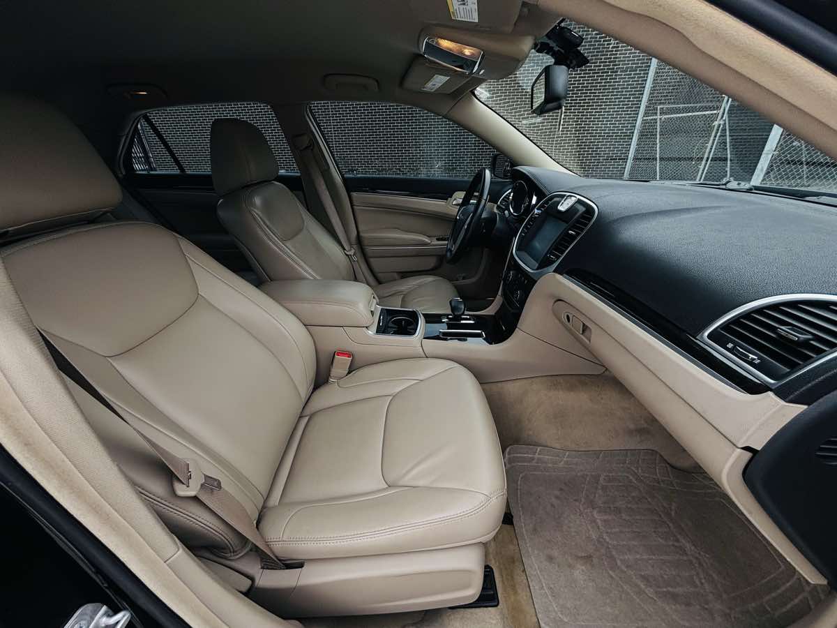 Photo 40 of this Chrysler 300
