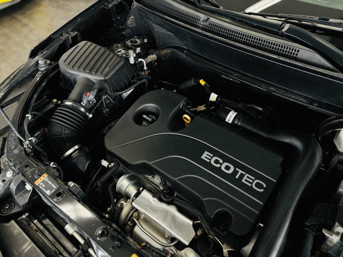 2021 Chevrolet Equinox LS - Photo 20
