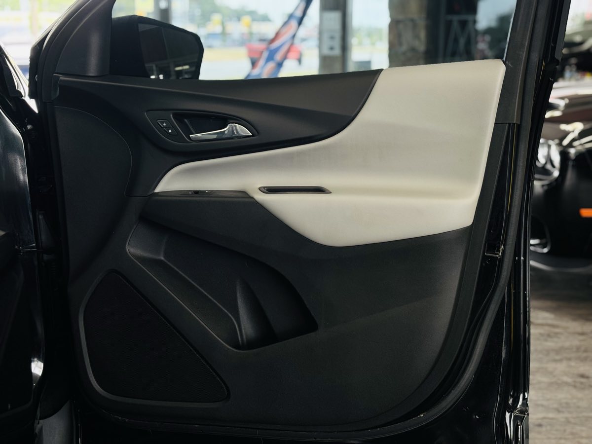2021 Chevrolet Equinox LS - Photo 36