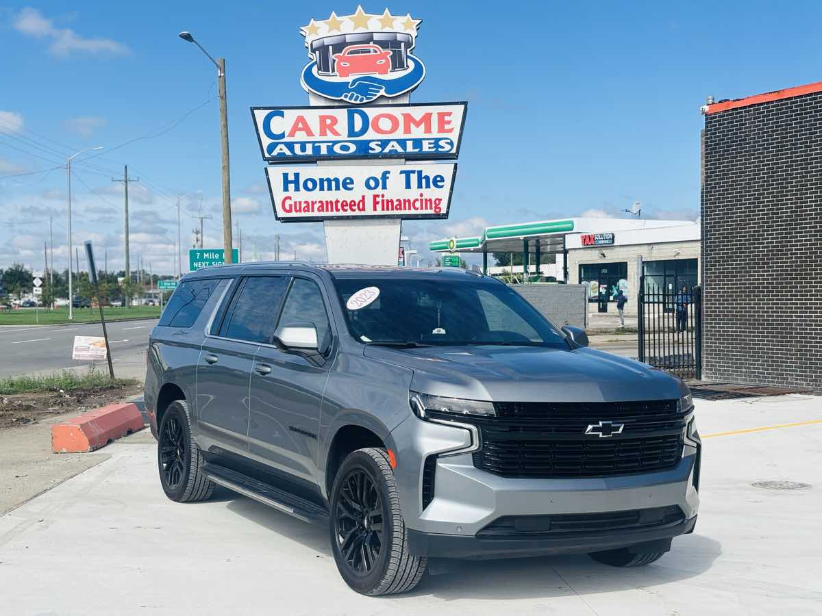 2023 Chevrolet Suburban LS