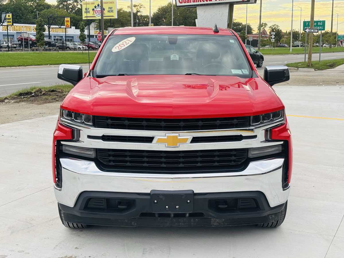 Photo 18 of this Chevrolet Silverado 1500