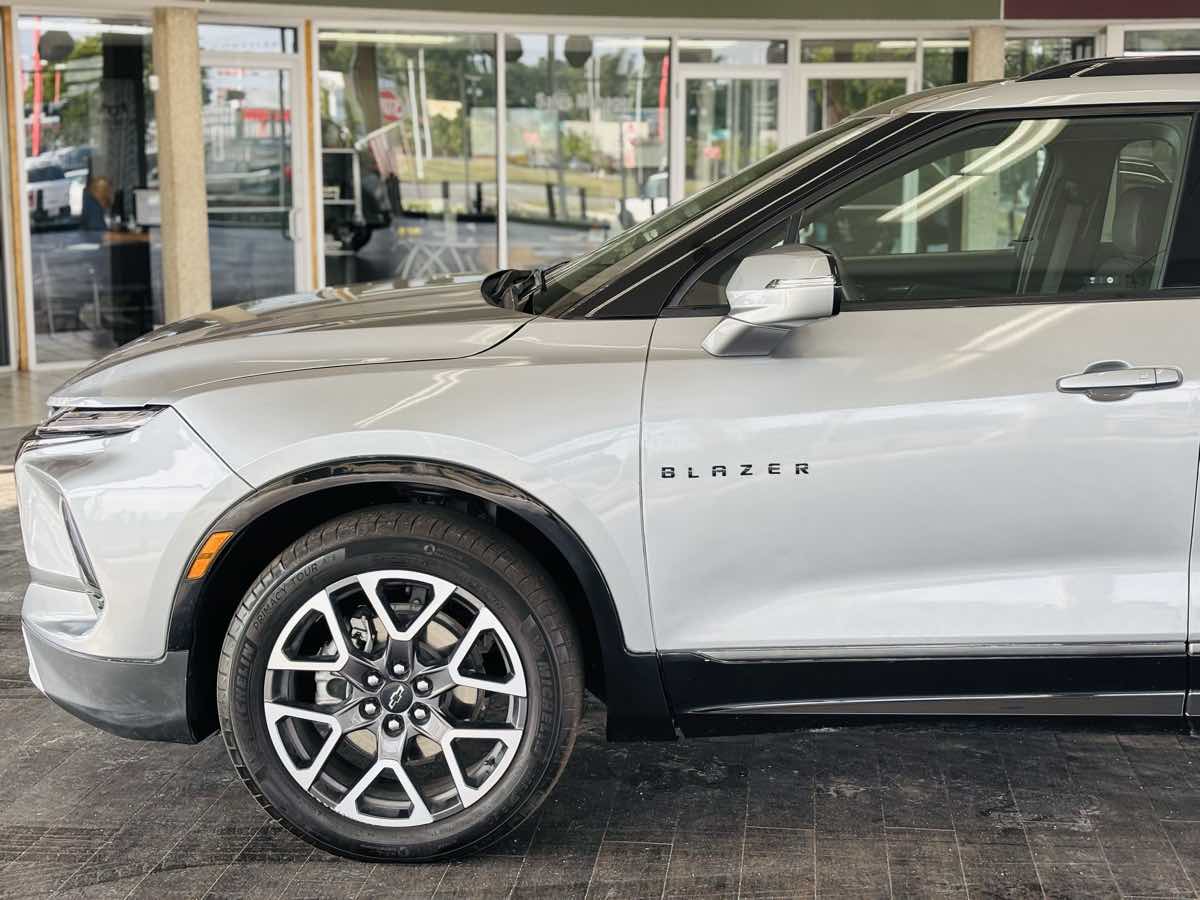Photo 17 of this Chevrolet Blazer