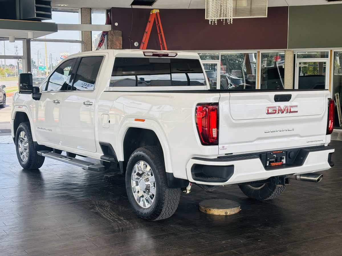 Photo 14 of this GMC Sierra 2500HD
