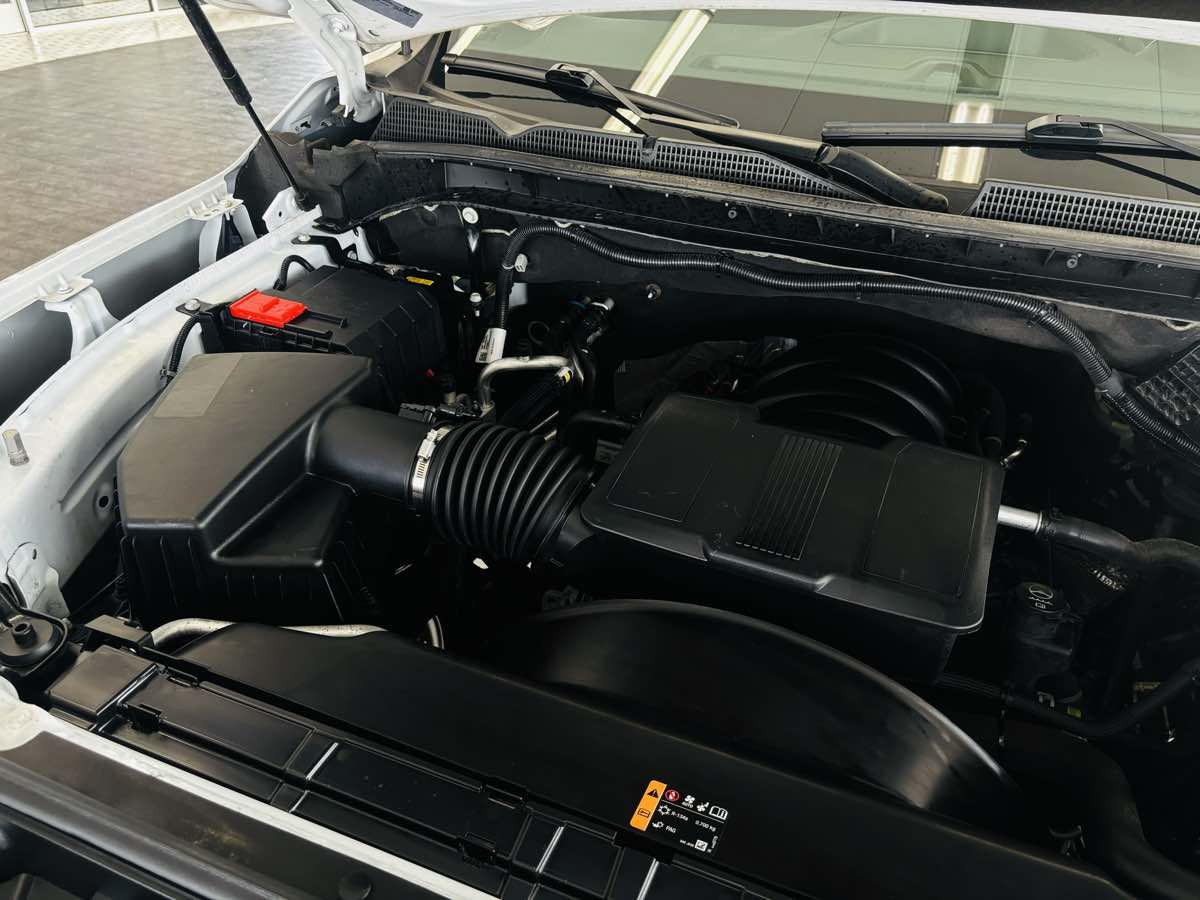 Photo 22 of this GMC Sierra 2500HD