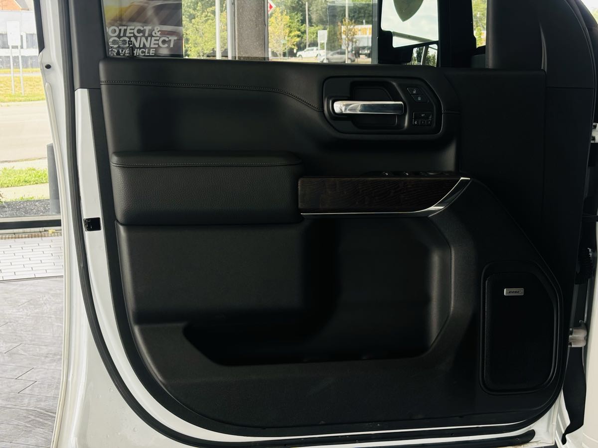 Photo 33 of this GMC Sierra 2500HD