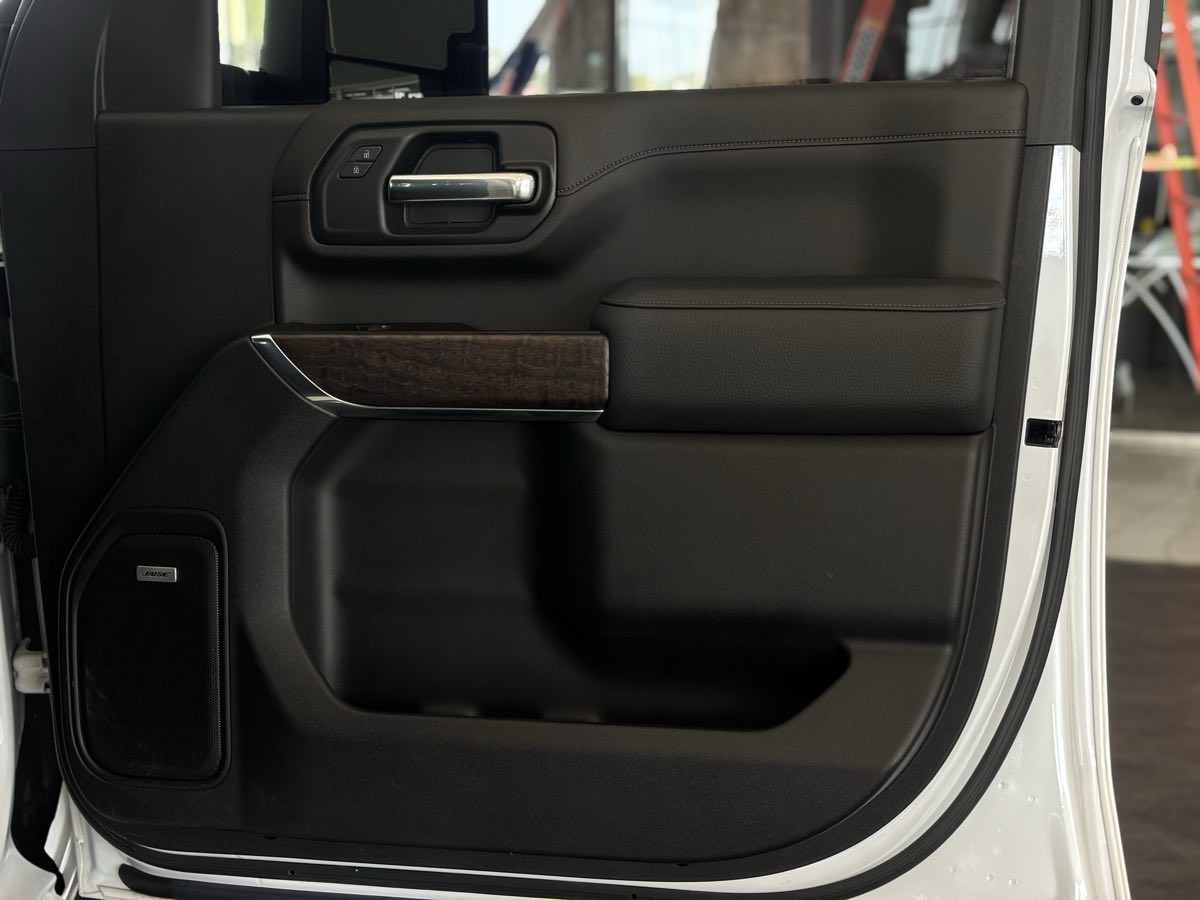 Photo 44 of this GMC Sierra 2500HD