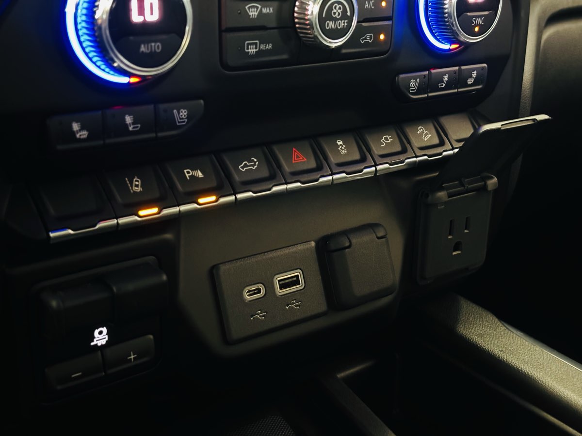 Photo 62 of this GMC Sierra 2500HD