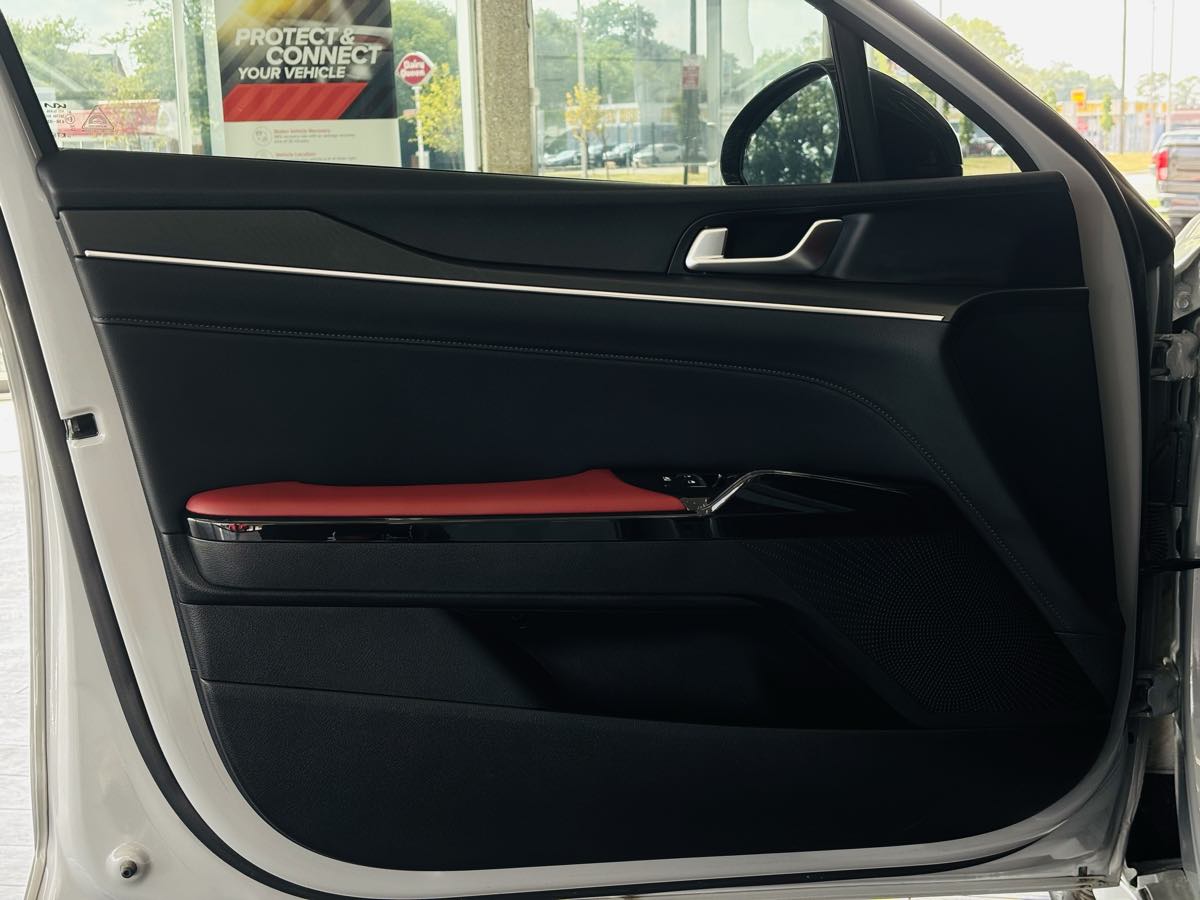 Photo 32 of this Kia K5