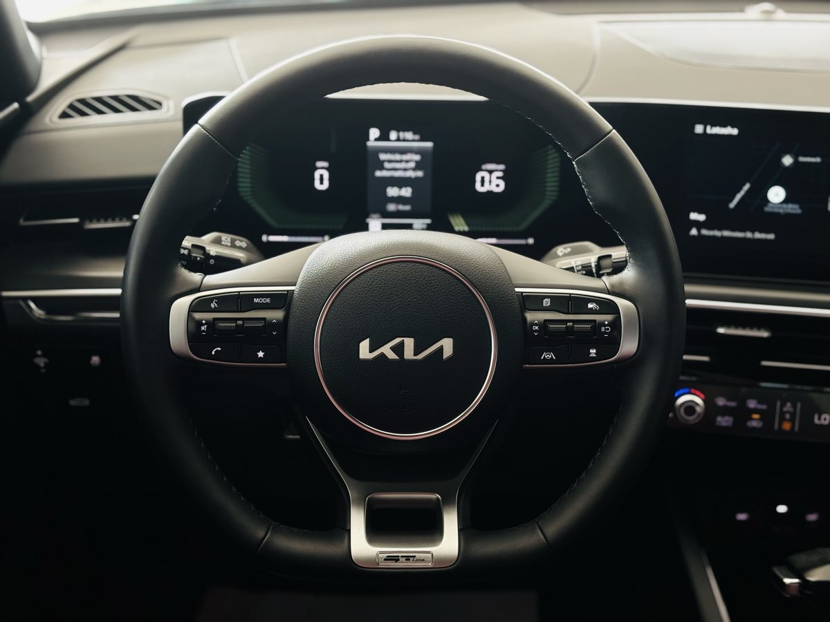 Photo 47 of this Kia K5