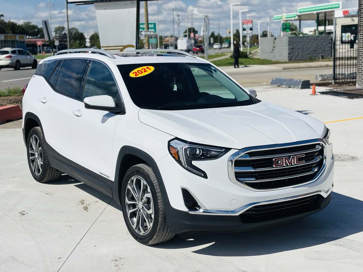 Photo 2 of this GMC Terrain