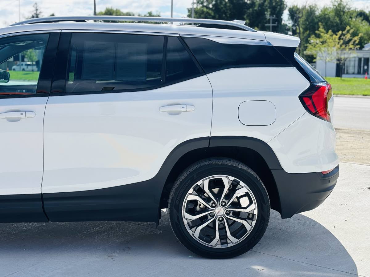 Photo 15 of this GMC Terrain