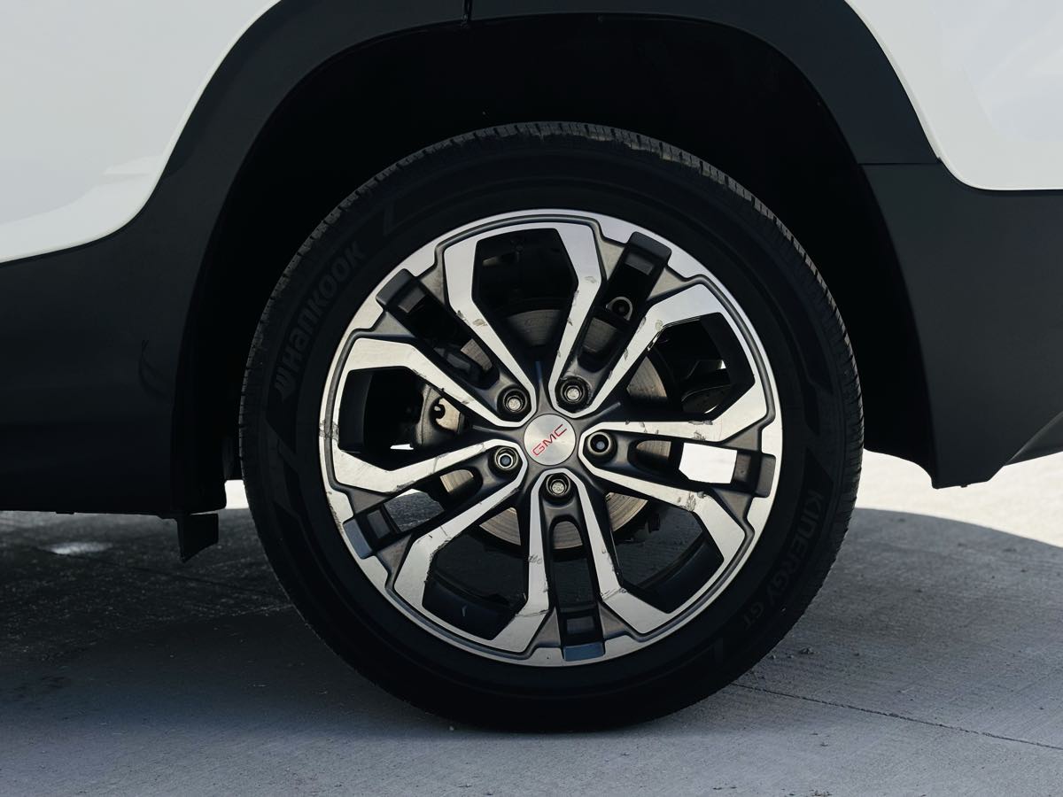 Photo 27 of this GMC Terrain