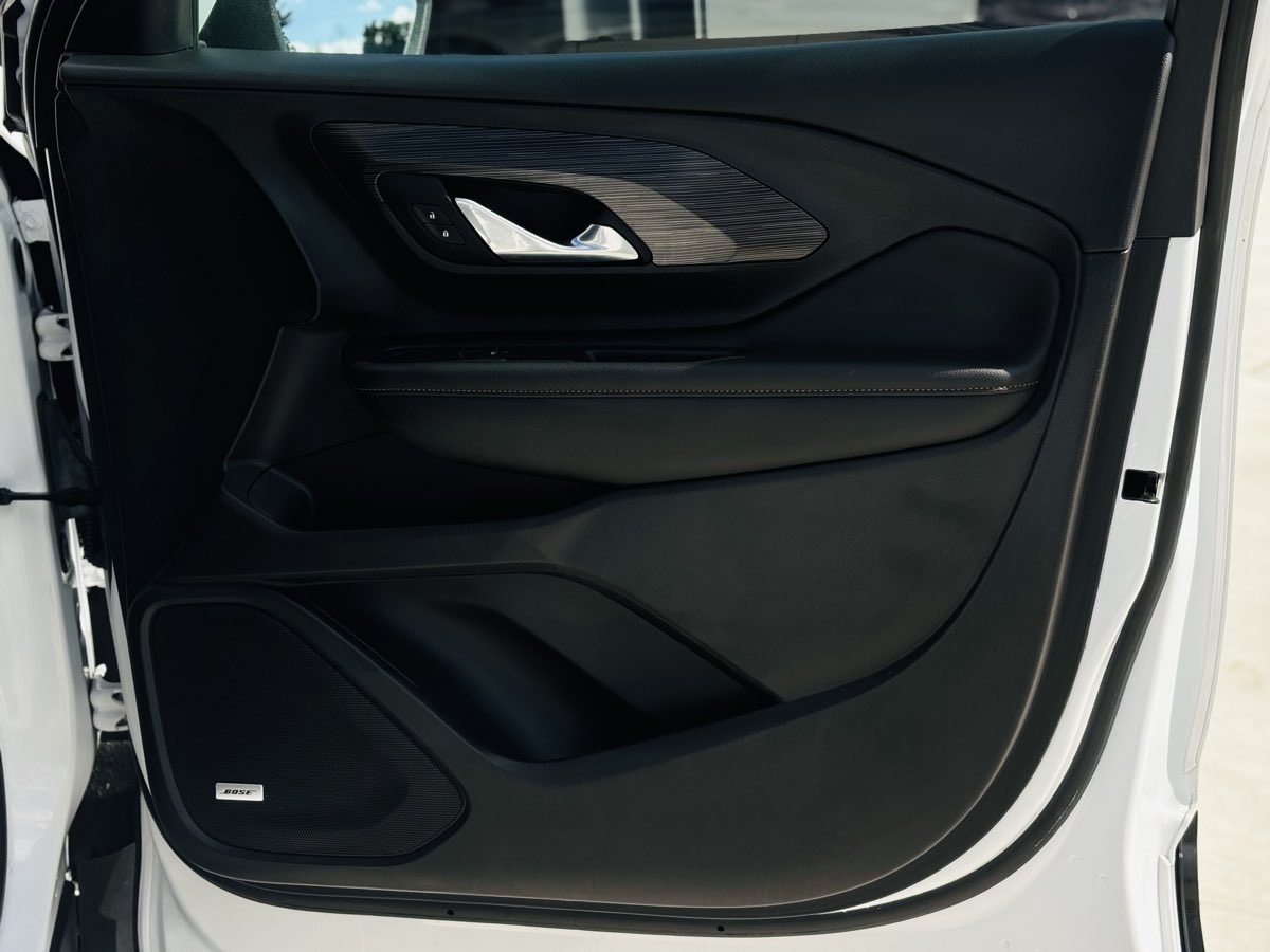 Photo 44 of this GMC Terrain