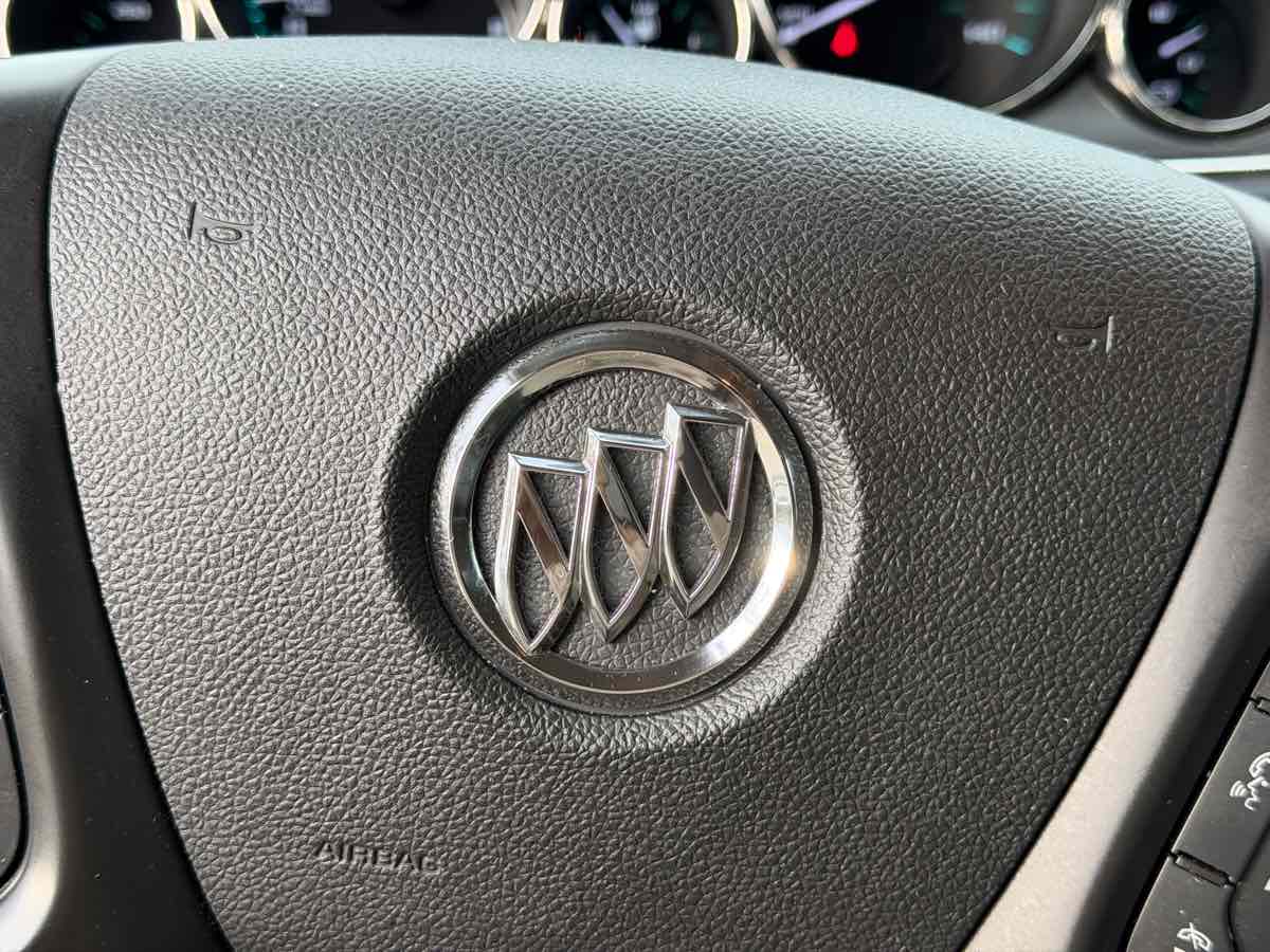 Photo 13 of this Buick Enclave
