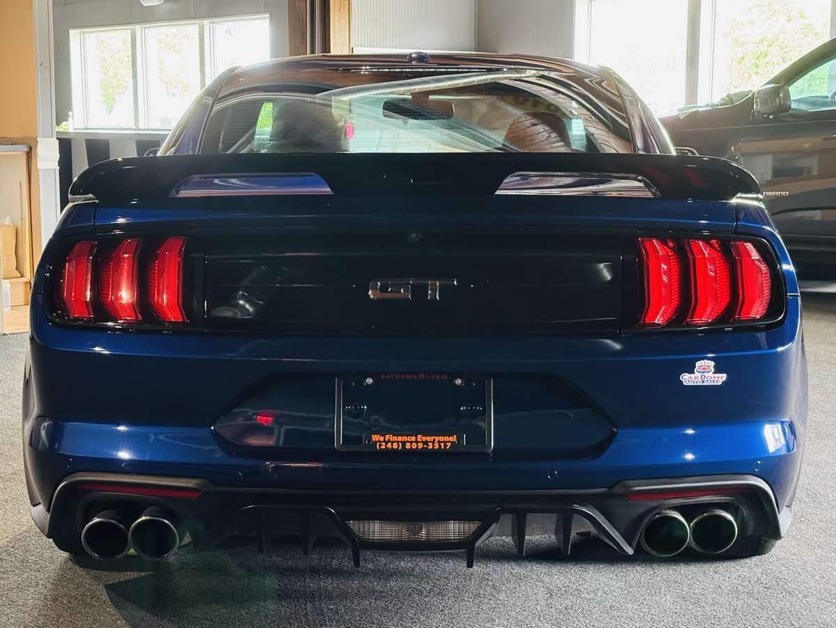 Photo 11 of this Ford Mustang