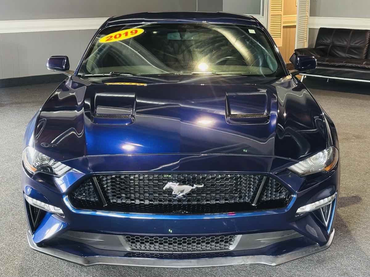 Photo 18 of this Ford Mustang