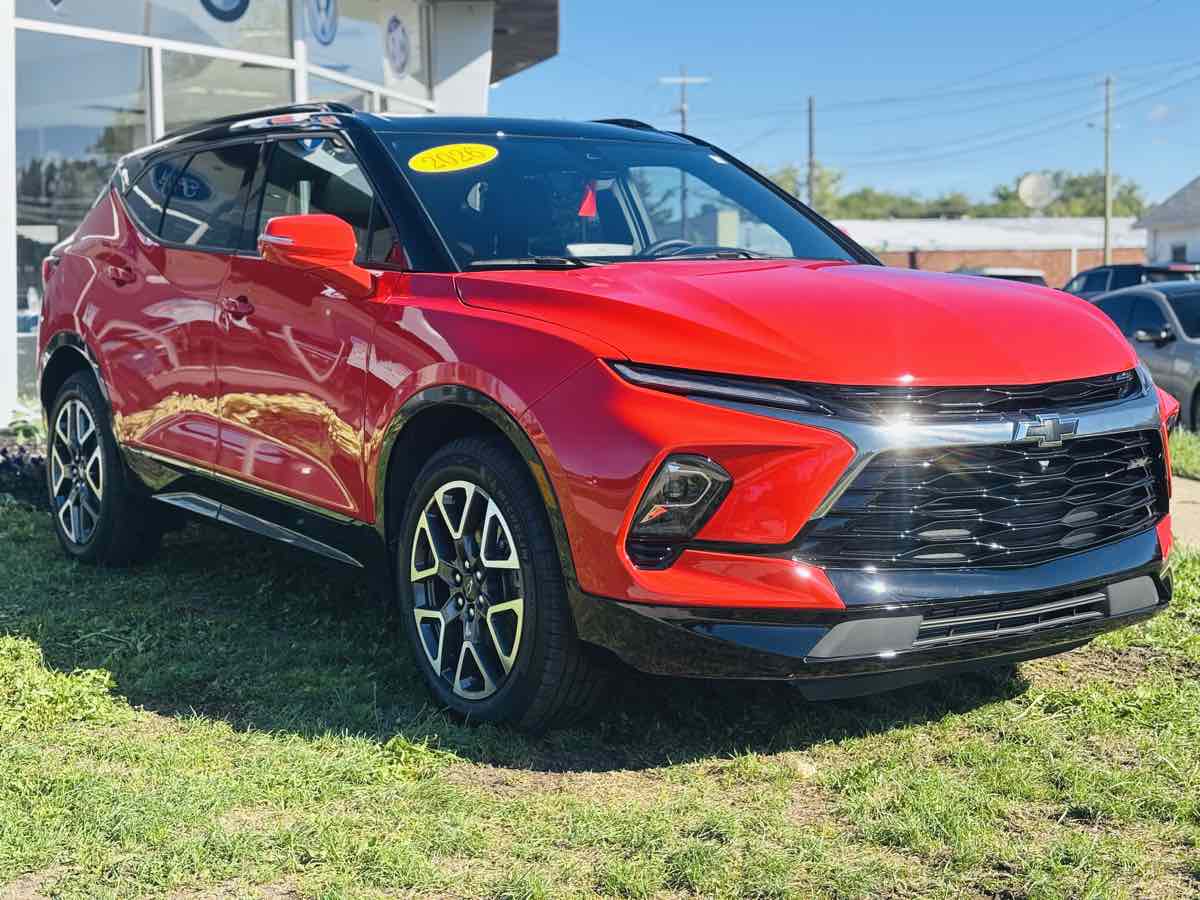 Photo 4 of this Chevrolet Blazer