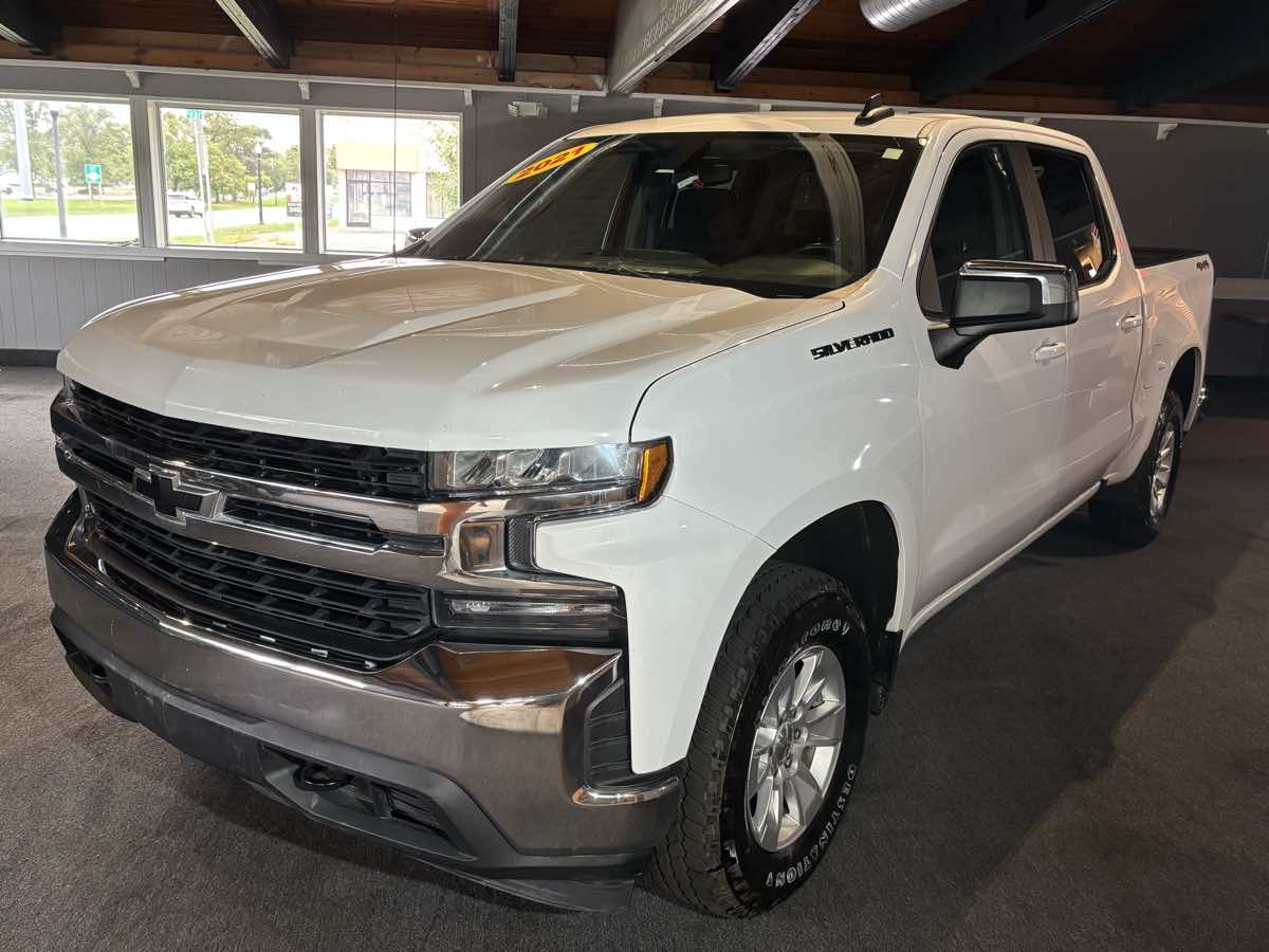 Photo 15 of this Chevrolet Silverado 1500