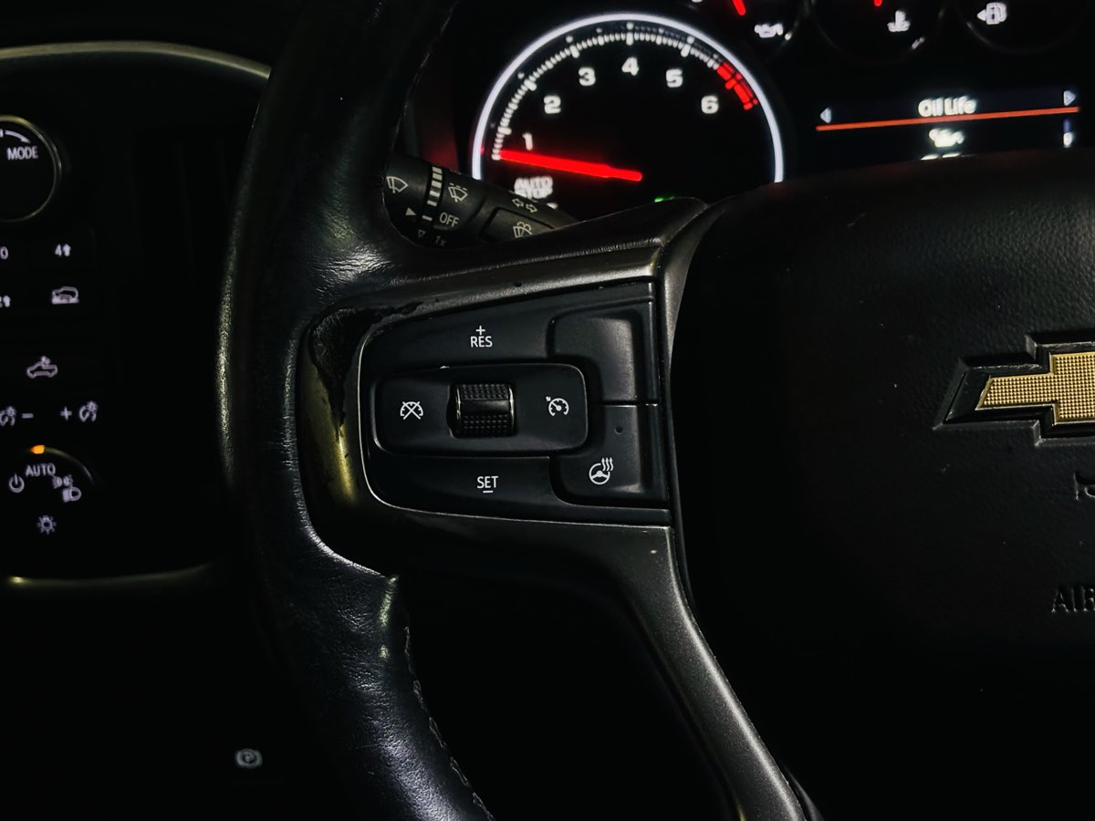 Photo 47 of this Chevrolet Silverado 1500