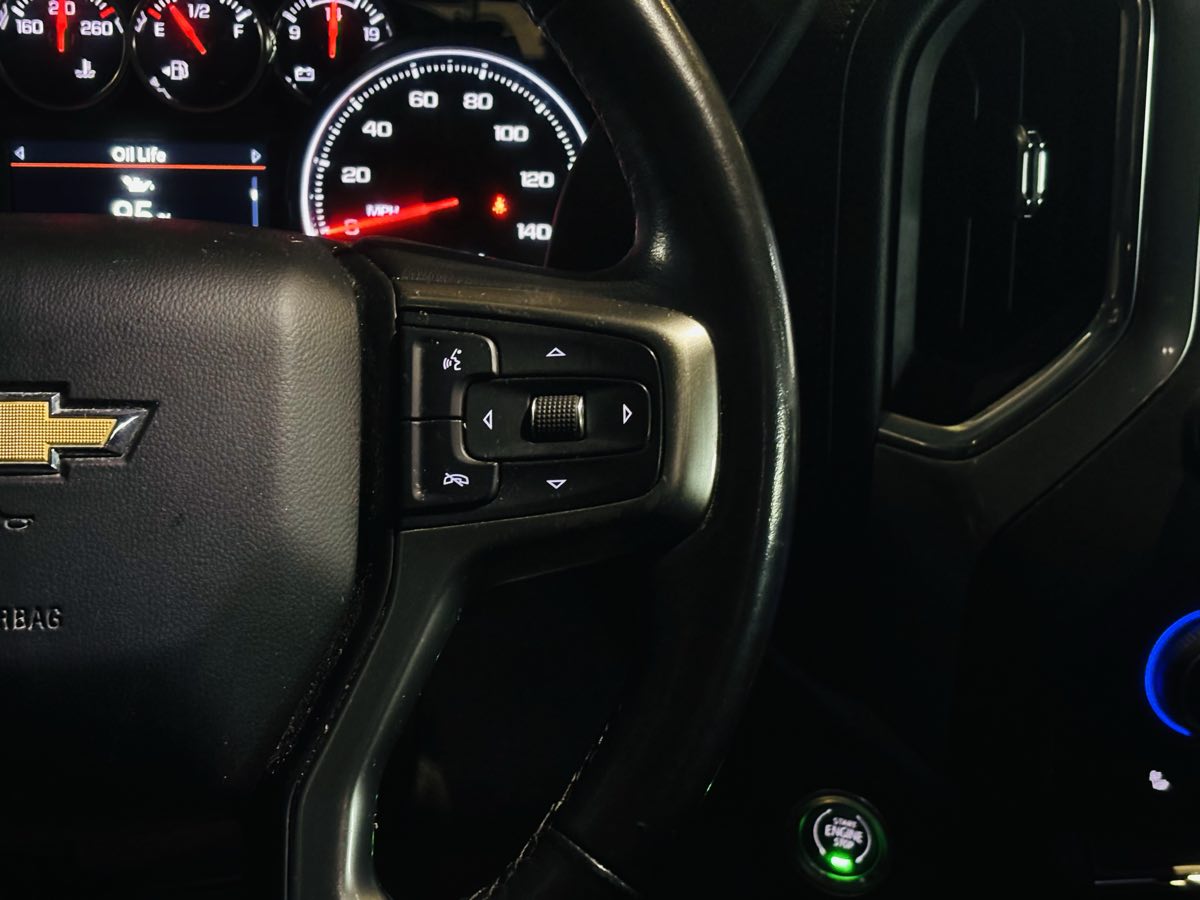 Photo 48 of this Chevrolet Silverado 1500