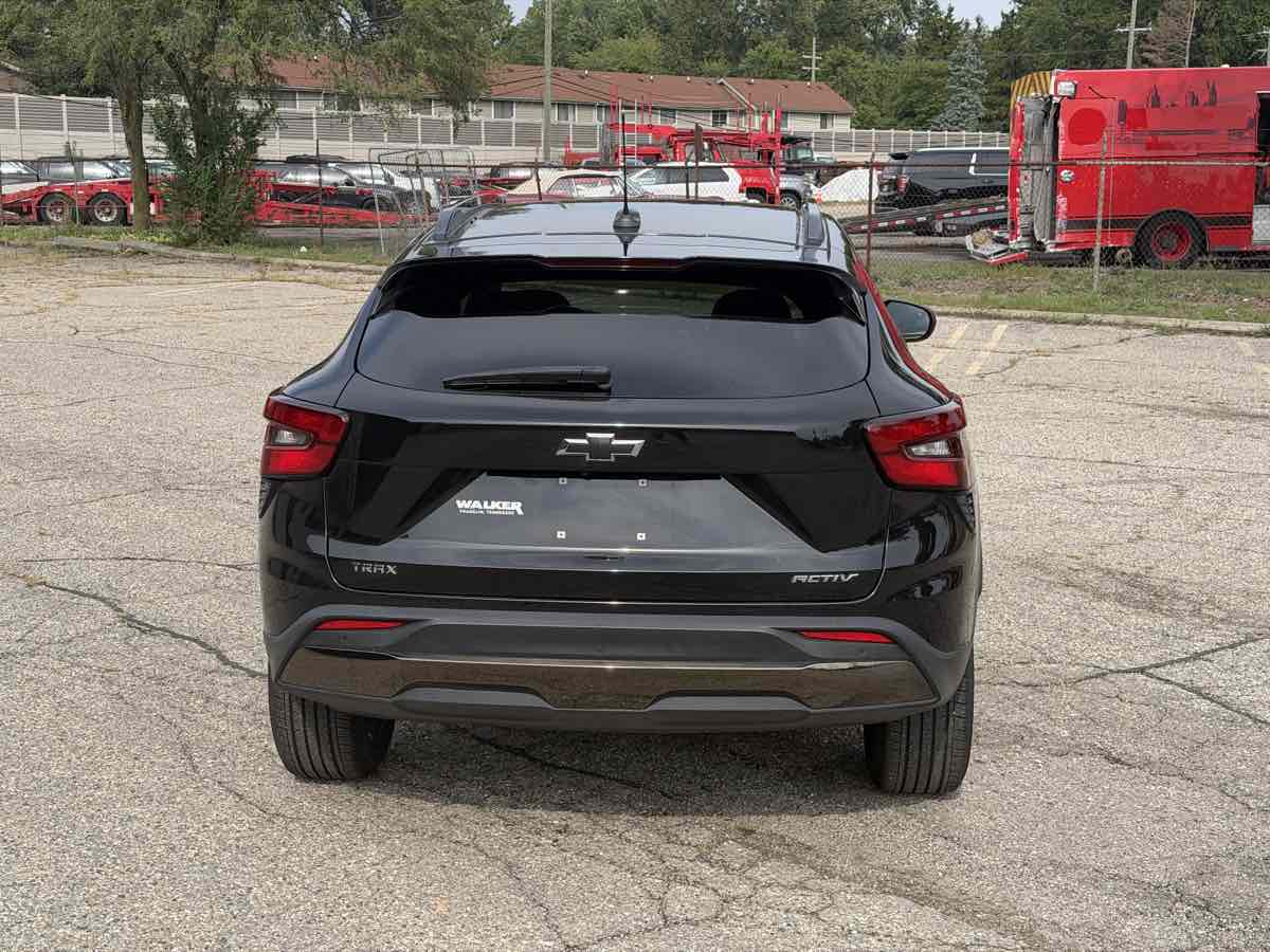 Photo 7 of this Chevrolet Trax