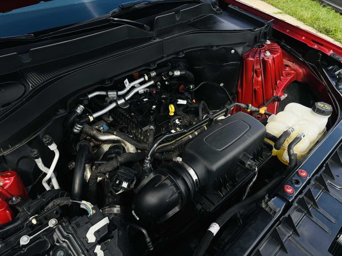 Photo 22 of this Ford Explorer