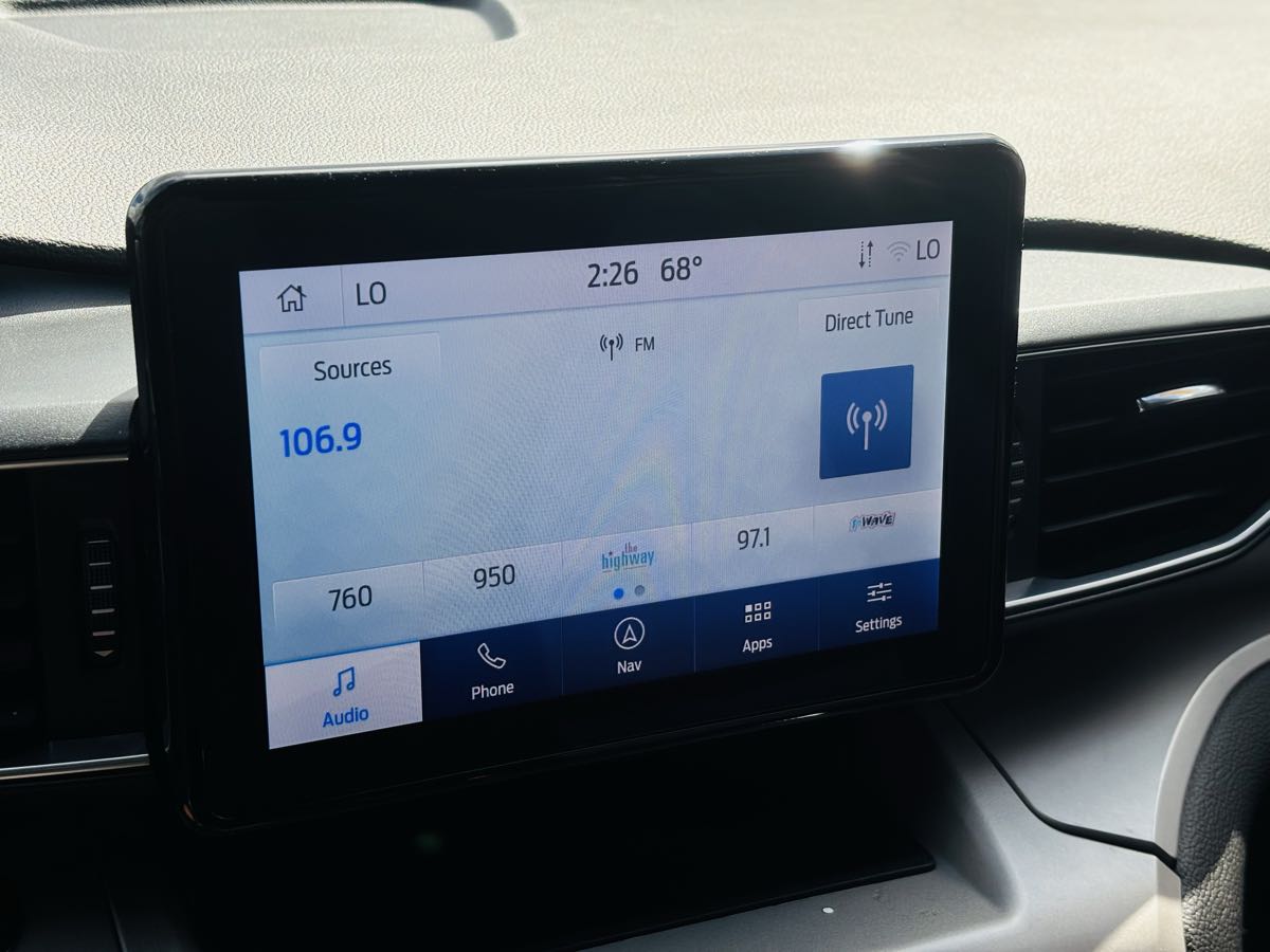 Photo 64 of this Ford Explorer