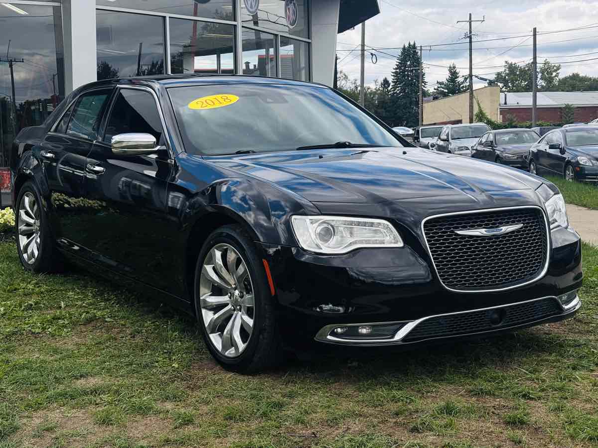 Photo 4 of this Chrysler 300