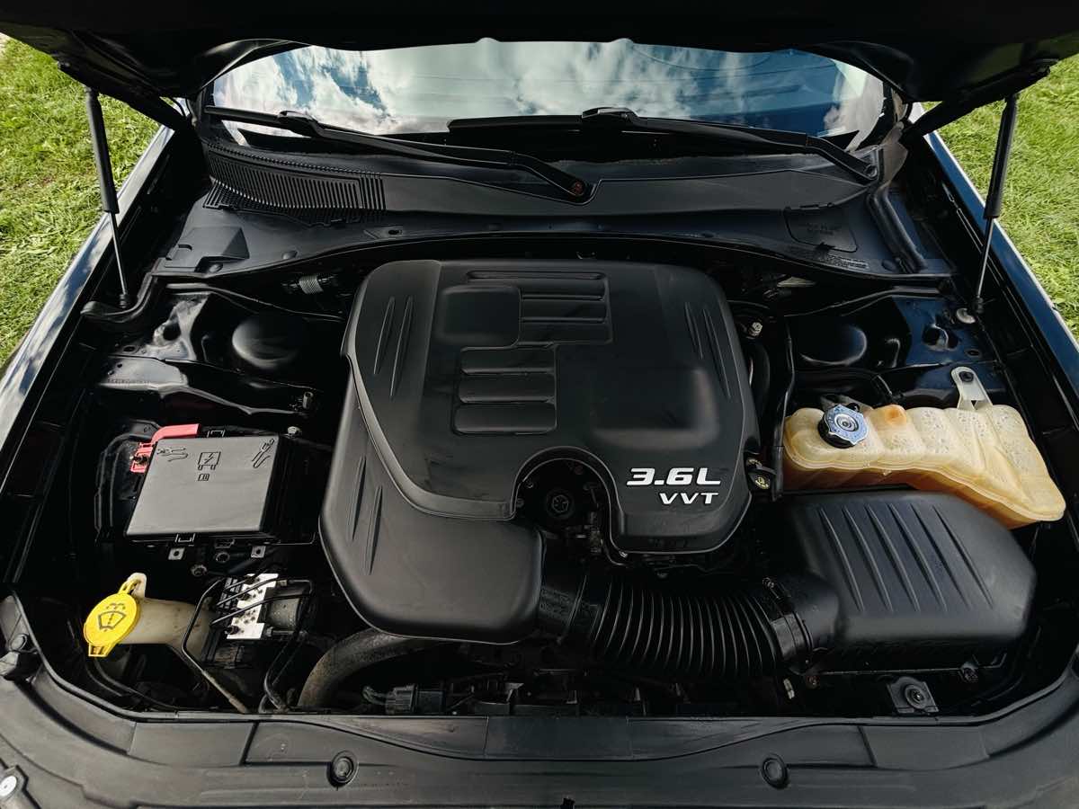 Photo 21 of this Chrysler 300