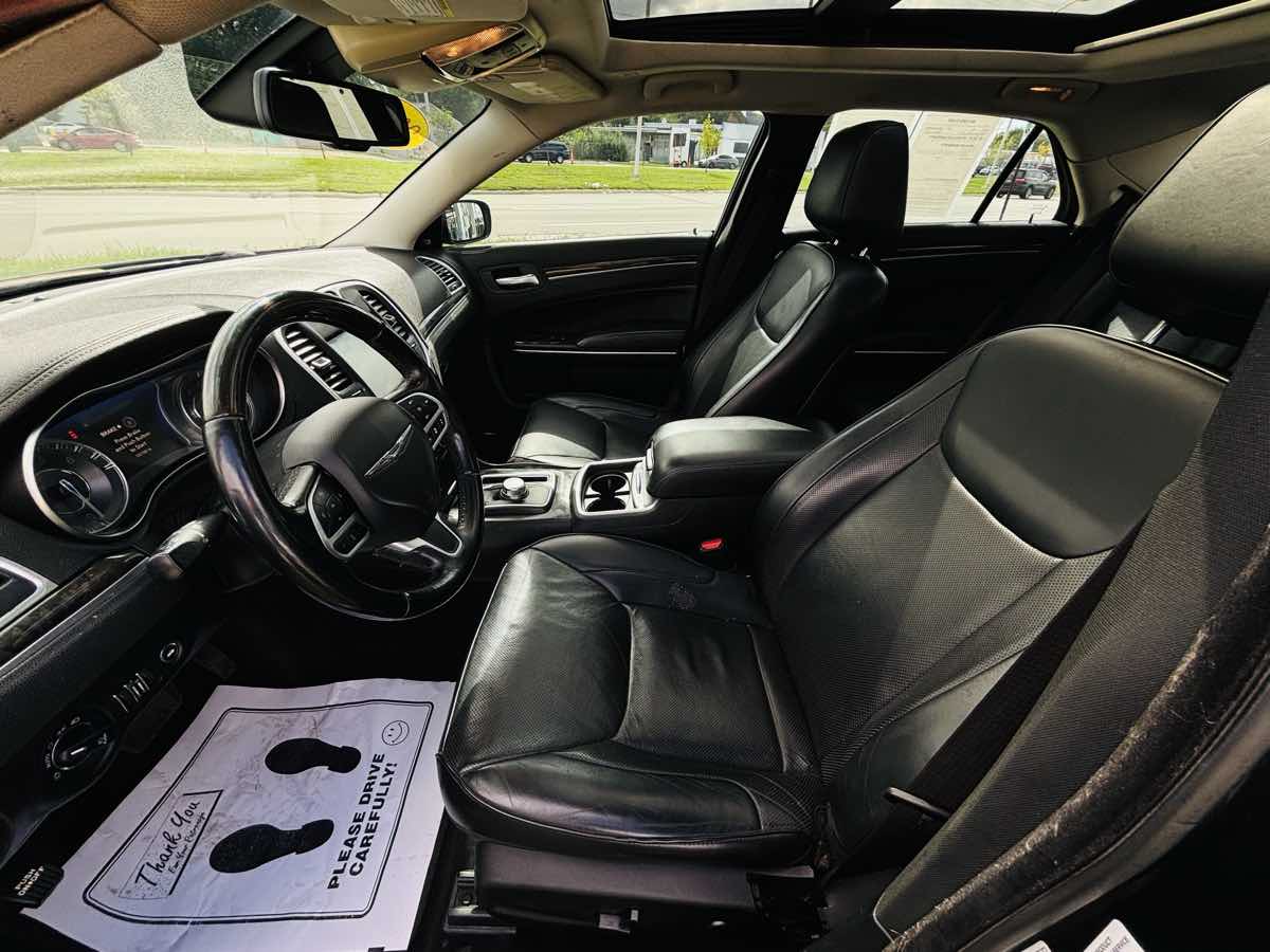 Photo 28 of this Chrysler 300