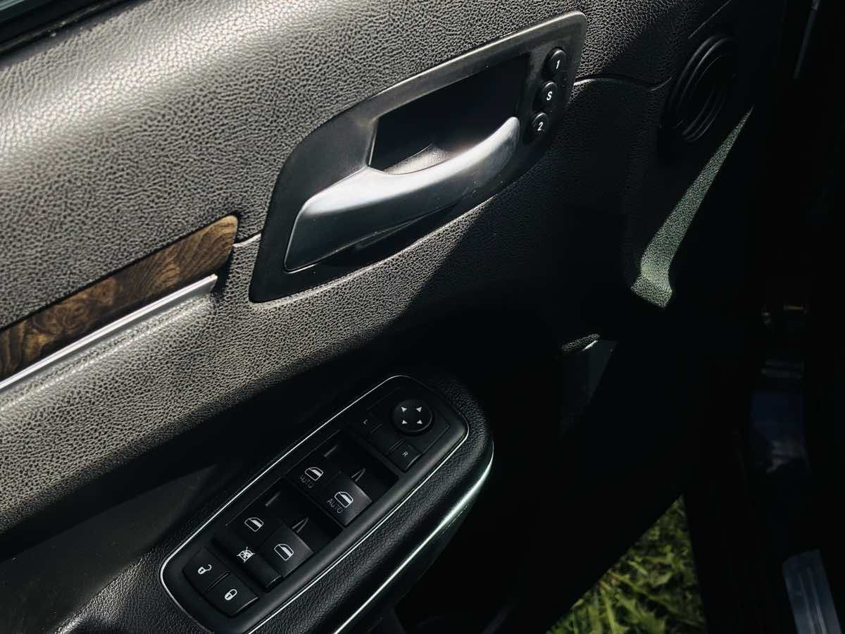 Photo 31 of this Chrysler 300