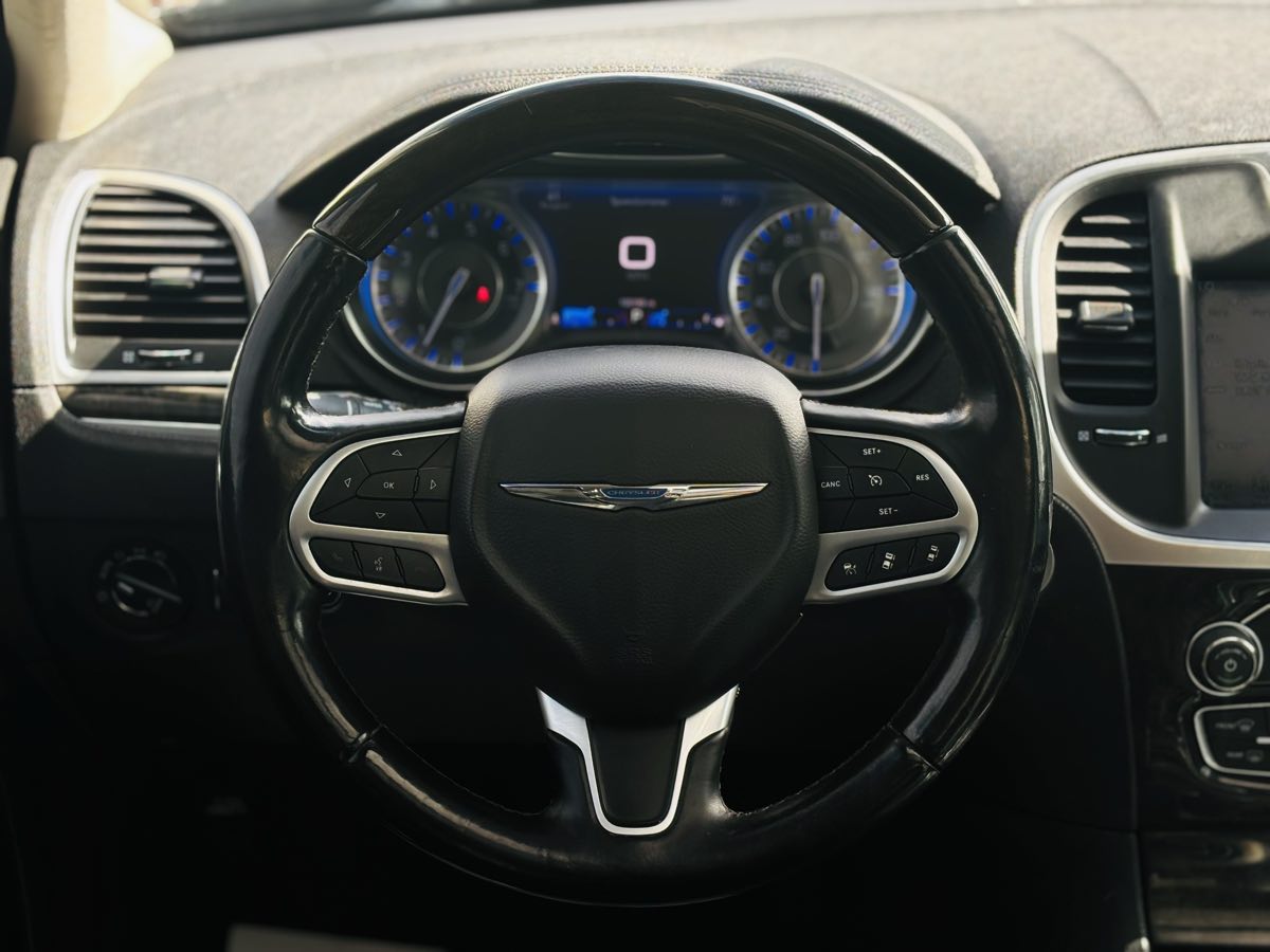 Photo 47 of this Chrysler 300