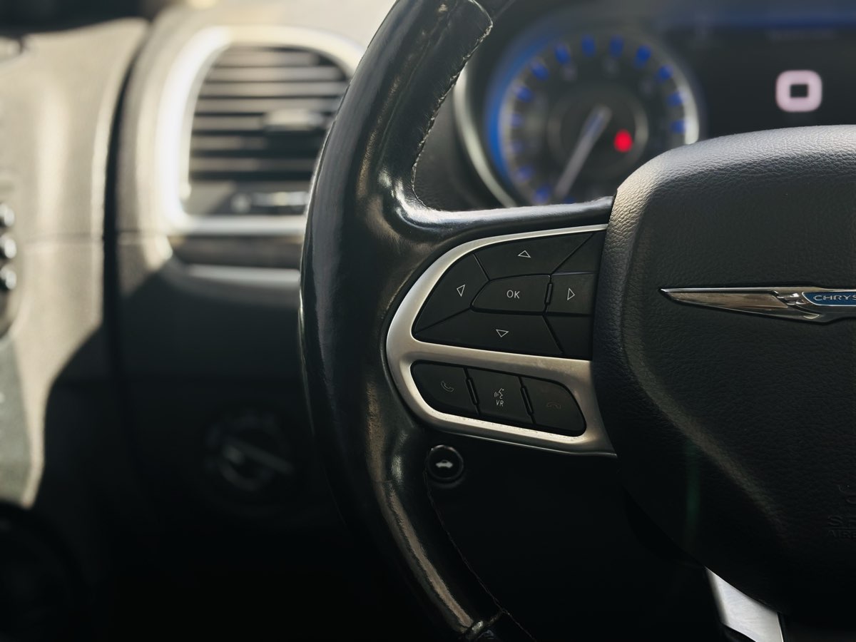 Photo 48 of this Chrysler 300