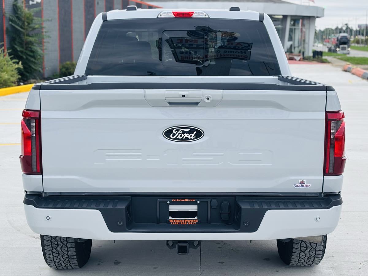 Photo 8 of this Ford F-150