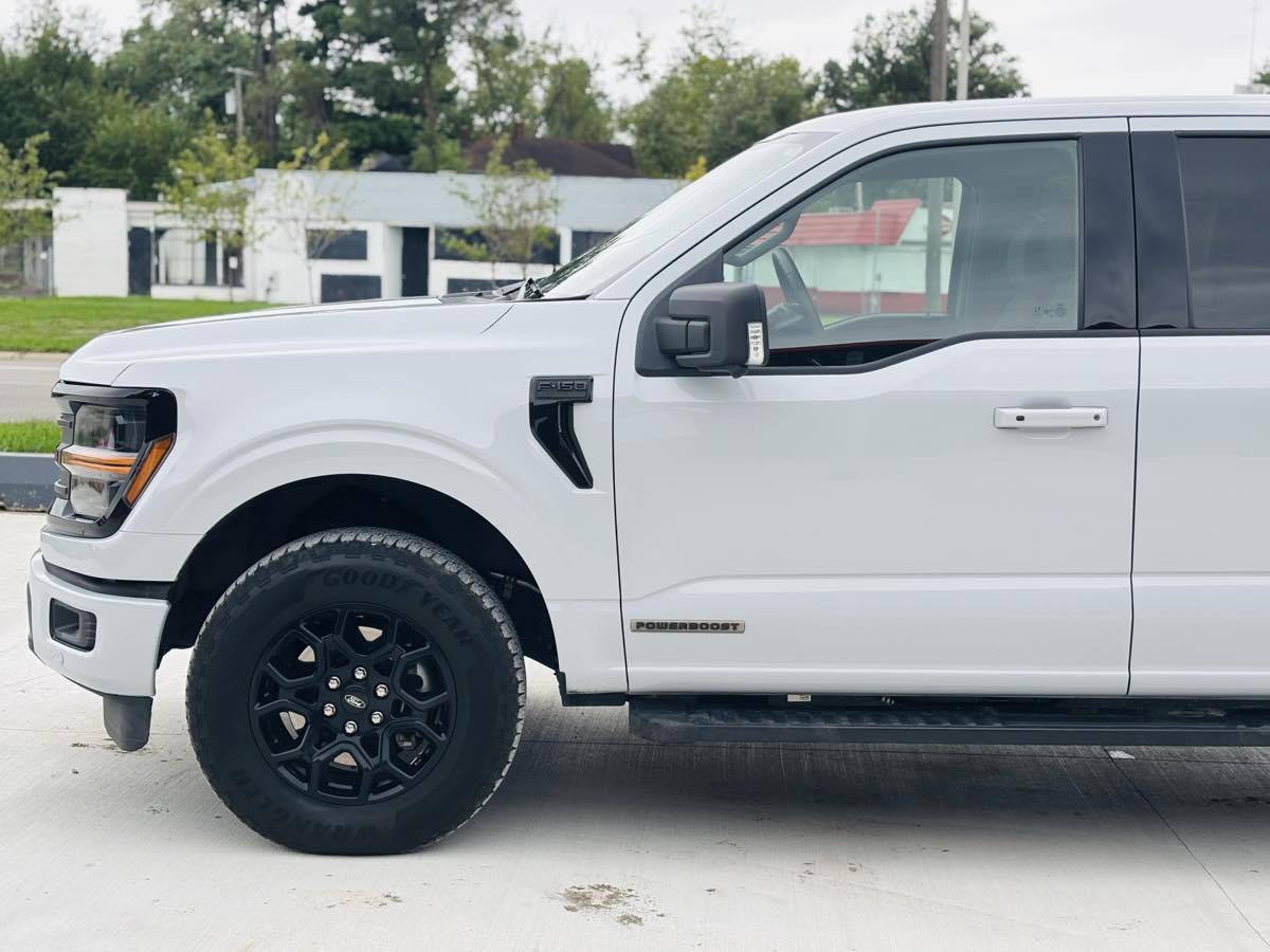 Photo 14 of this Ford F-150