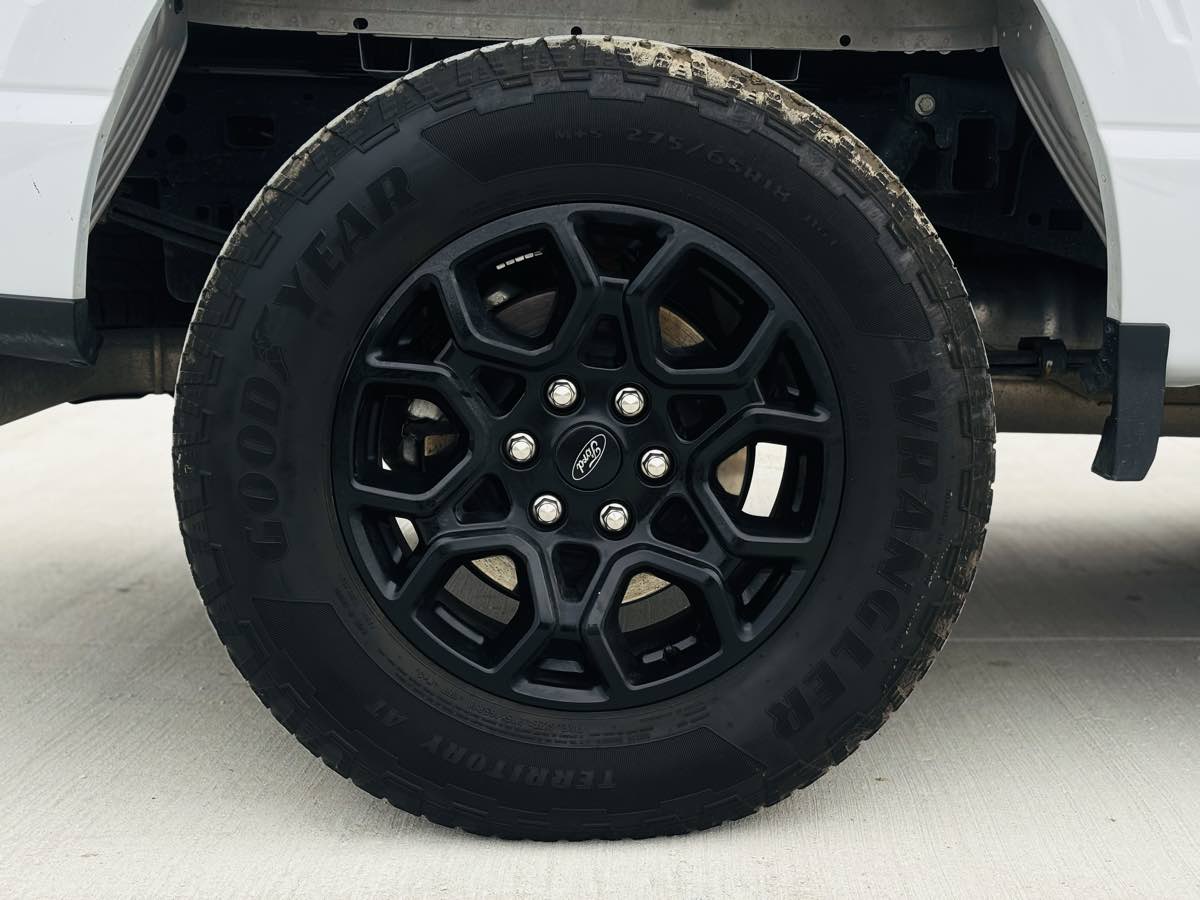 Photo 24 of this Ford F-150