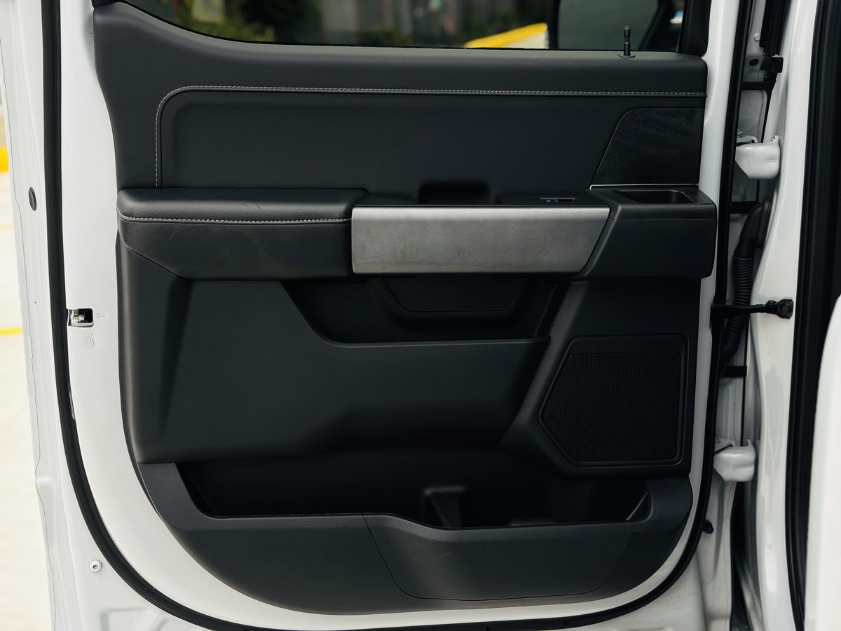 Photo 34 of this Ford F-150