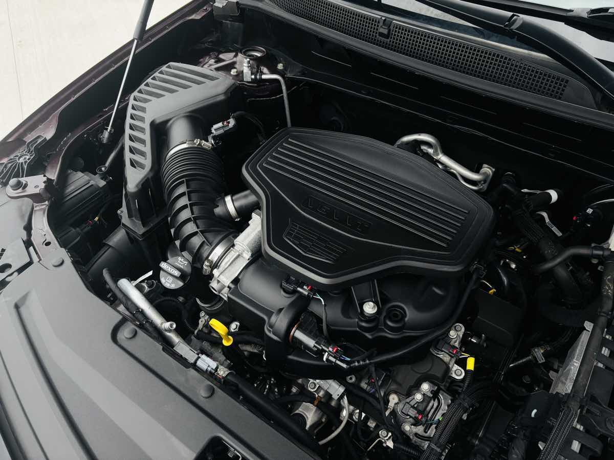 Photo 24 of this Cadillac XT6